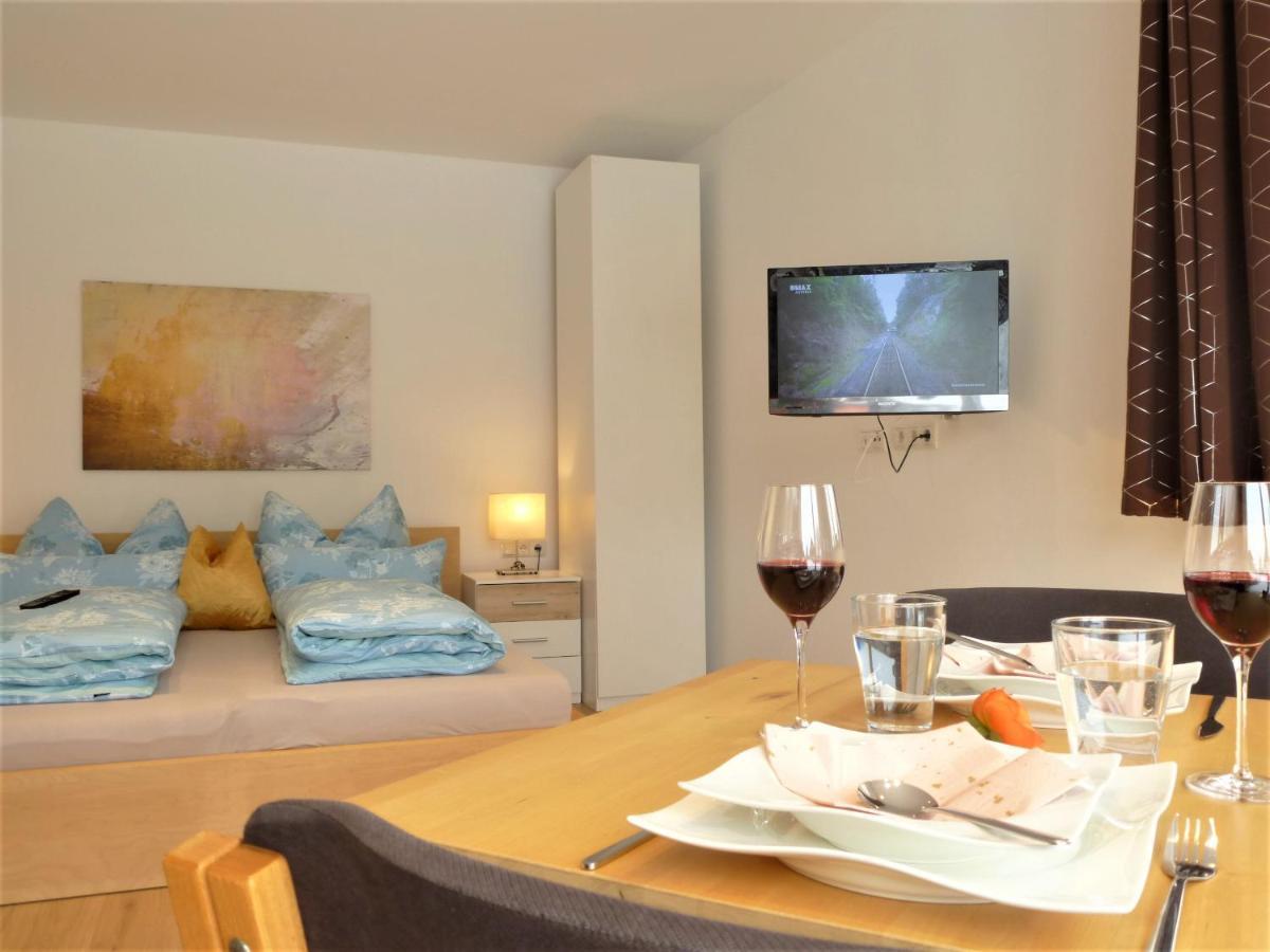 Cozy Mountain View Apartment With Terrace And Garden Innsbruck Zewnętrze zdjęcie